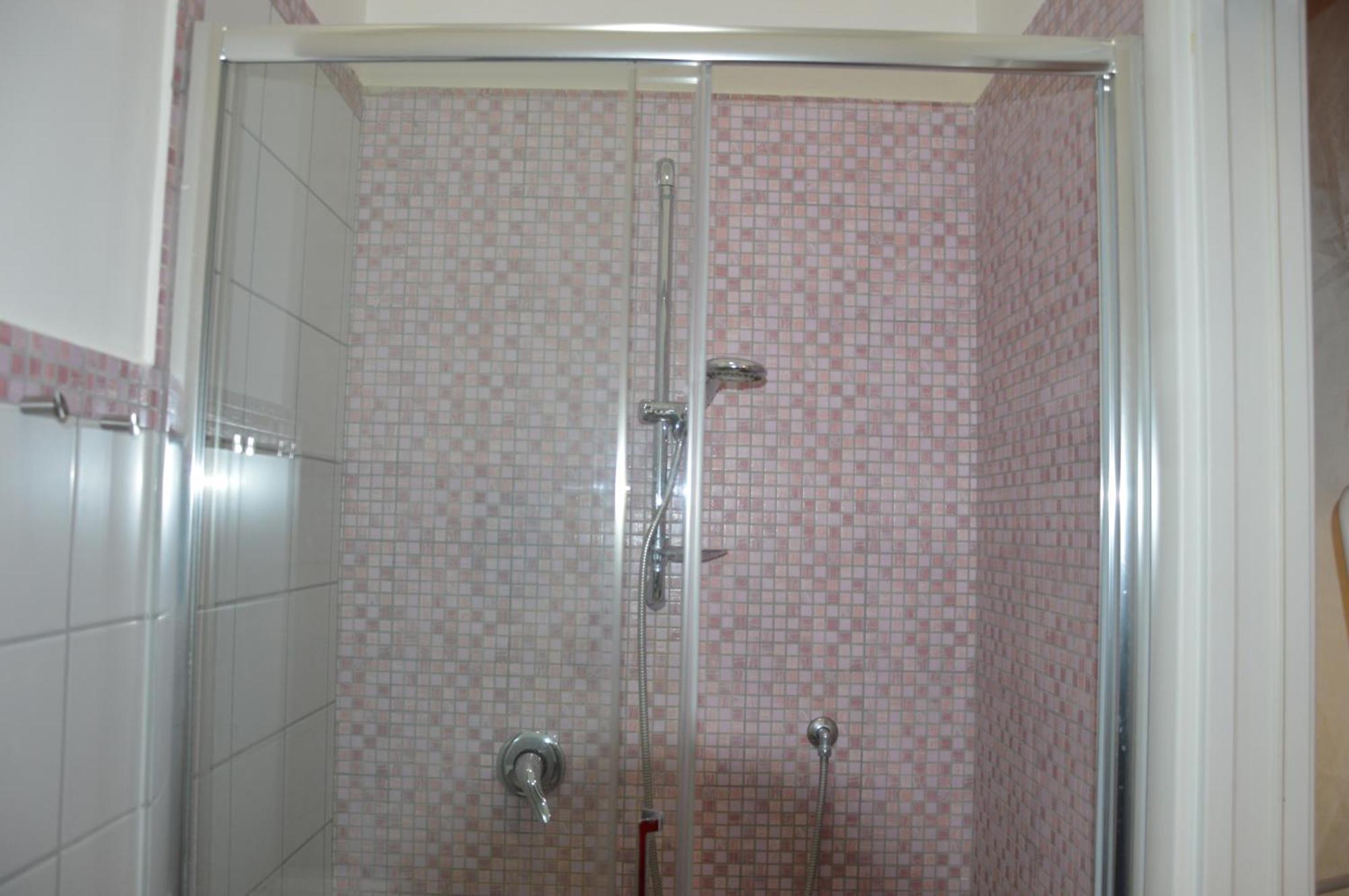B&B Acquamarina Salernes Extérieur photo