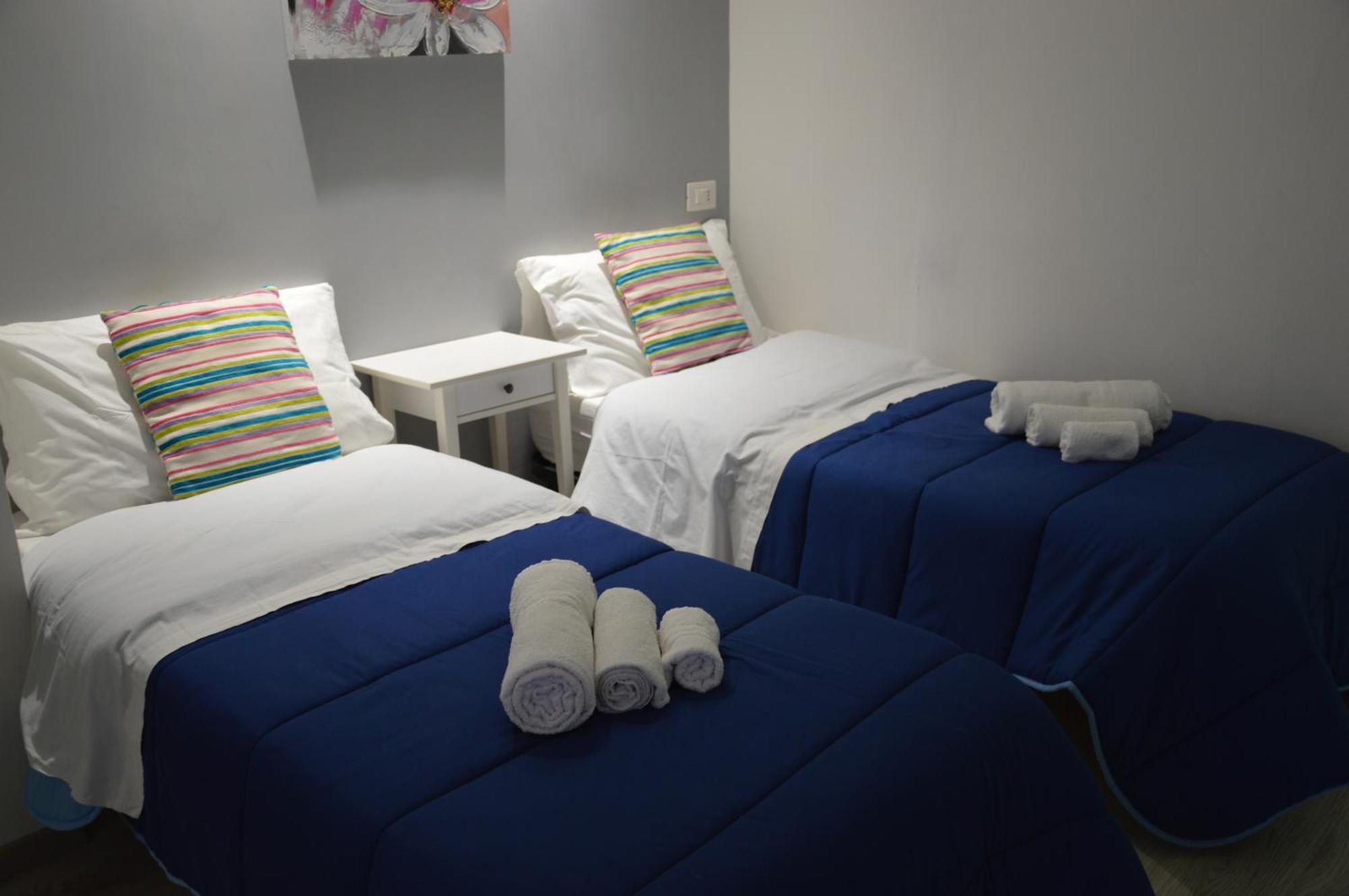 B&B Acquamarina Salernes Chambre photo