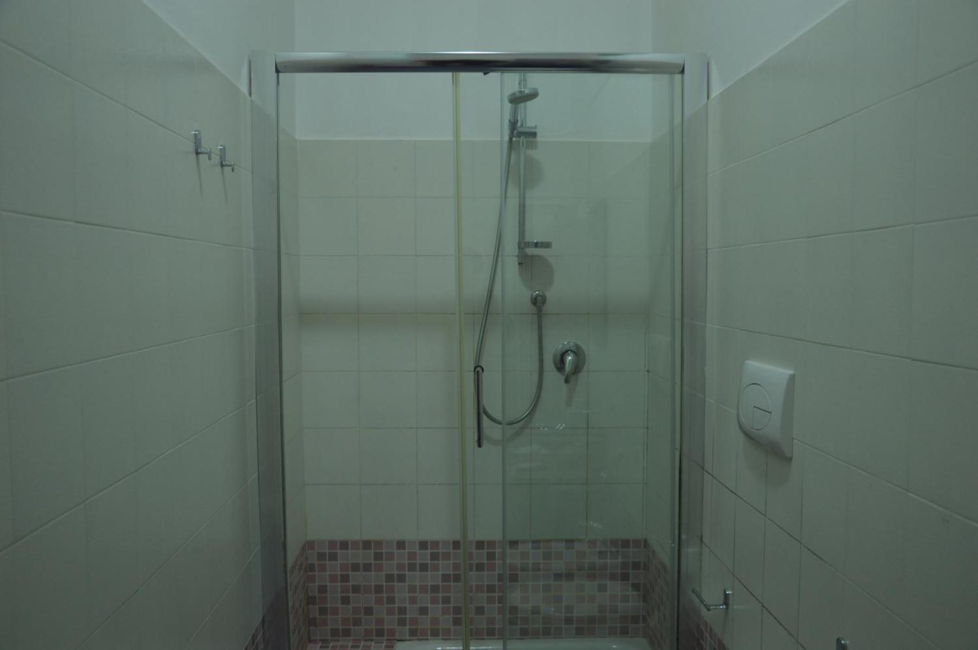 B&B Acquamarina Salernes Chambre photo