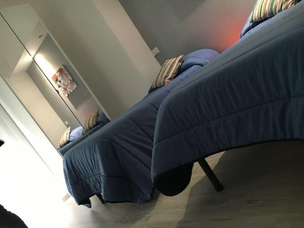 B&B Acquamarina Salernes Extérieur photo